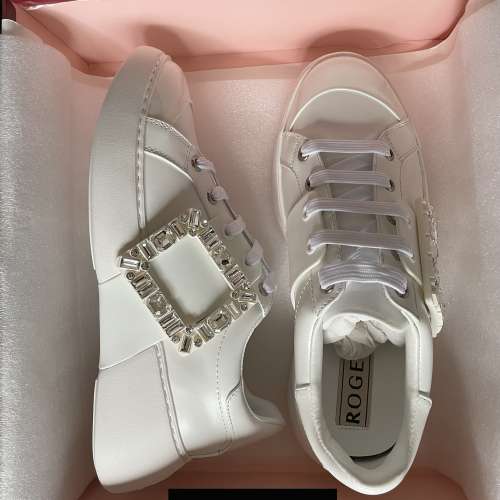 Roger Vivier Viv Skate 鑽扣厚底小白鞋