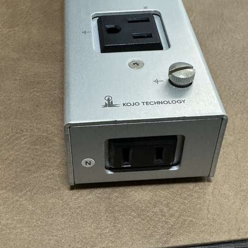 KOJO TECHNOLOGY Crystal 6.1 發燒美式電源排插拖板