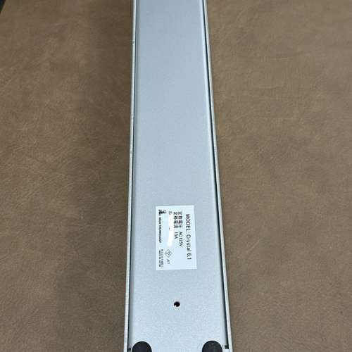 KOJO TECHNOLOGY Crystal 6.1 發燒美式電源排插拖板