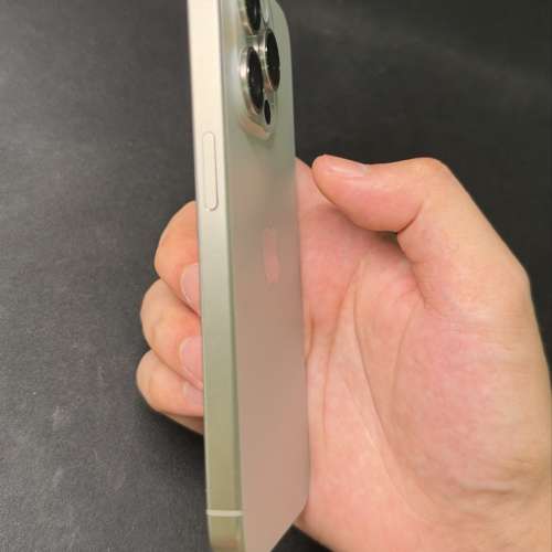 Apple iPhone 15 Pro 256G Natural titanium 鈦金屬原色