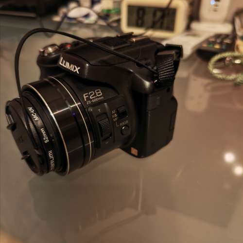 Panasonic FZ200