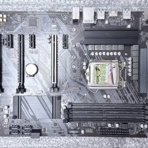 二手 GIGABYTE Z390 UD Z390 DDR4 LGA1151 ATX MB