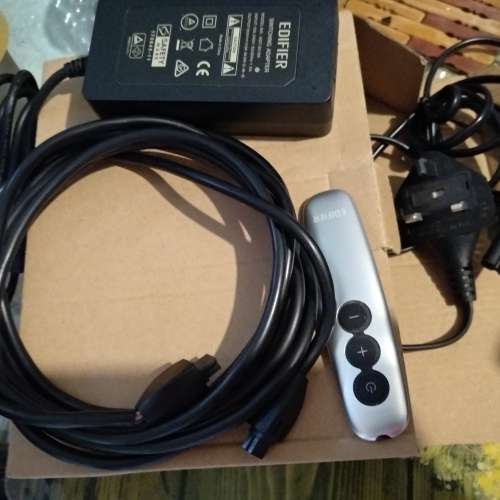 EDIFIER e25HD