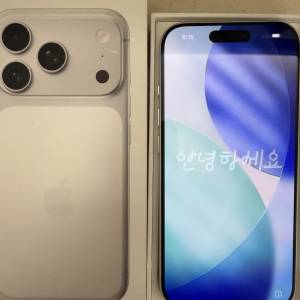 iphone17pro 512 保養到11月30 有全新原裝線