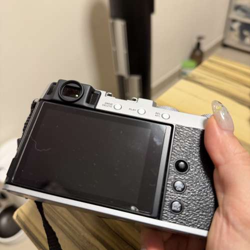 Fujifilm XE4（銀色）