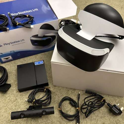 SONY PS4 Playstation VR CUH-ZVR1 with Camera CUH-ZEY2 + Set of Move