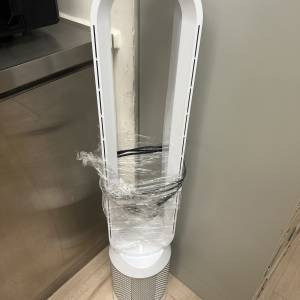 無葉片直立式空氣淨化風扇