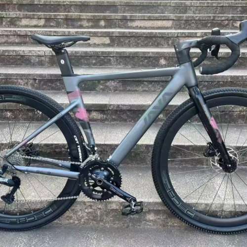 消光黑色 消光鈦色 JAVA IDRA GRAVEL 24速 油剎桶軸鋁合金越野公路車 送水架前後蛙燈