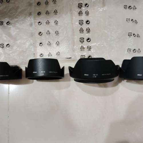 全新Nikon原廠蓮花狀遮光罩四款~~HB-28、HB-32、HB-53、HB-N102