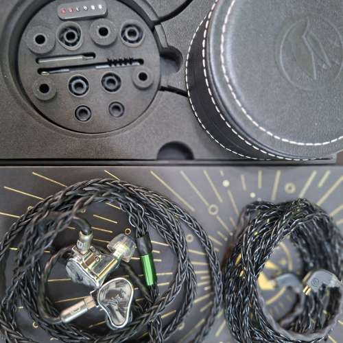 Fir audio NE4 Neon 圈鐵混合耳機