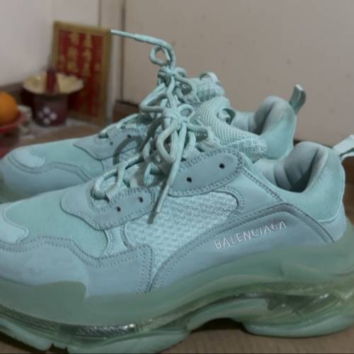 綠色 Triple S 波鞋，碼數41