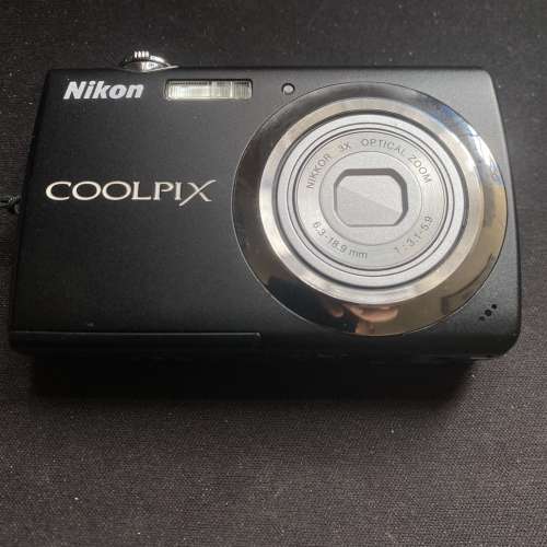 Nikon Coolpix S220 數碼相機