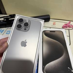 iPhone 15pro max 512gb,港行雙卡原色鈦金屬，電池健康度89，完美冇花，所有原裝冇...