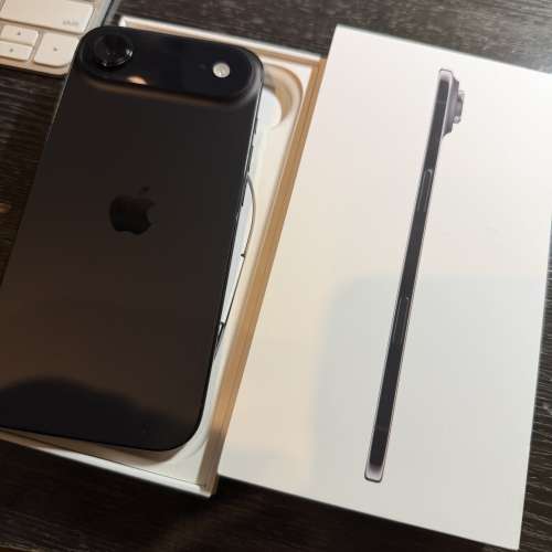 99%新Apple iPhone Air 1tb 太空黑色港版行貨全套全新配件地鐵站交收