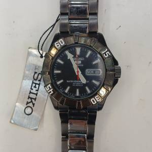 罕有全新Vintage 1990 Seiko 5 Explorer Style Automatic Watch