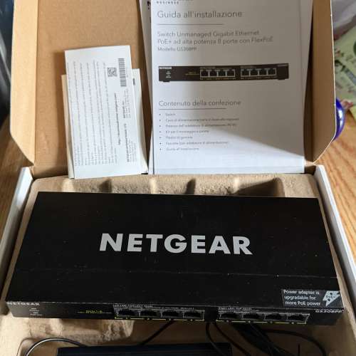 放NETGEAR GS308PP 8 Port PoE+(83W) Unman Gigabit Switch 原裝盒齊件