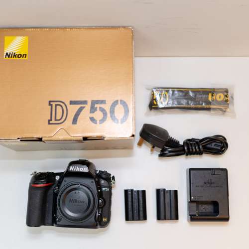Nikon D750 + 14-24 2.8 + 24-70 2.8 + 70-200 2.8 + 85 1.8 + SB700