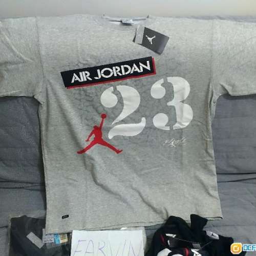NIKE 180 Vintage Tee (大約2009年Nike産品) & Nike Air Jordan Flight 23 Tee (