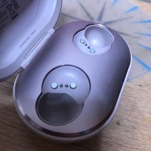 🎧 Parts B&O E8 3rd Ed Charging Case USED 配件 - E8 3rd 充電盒 ⚡️