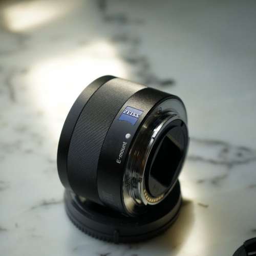 Sony Carl Zeiss Sonnar T* FE 35mm F2.8 ZA