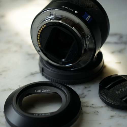 Sony Carl Zeiss Sonnar T* FE 35mm F2.8 ZA