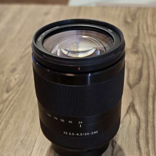 Sony FE 3.5-6.3/24-240 OSS 鏡頭