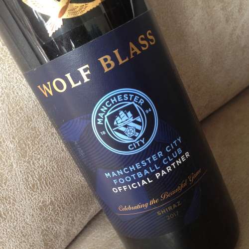 🍷WOLF BLASS Manchester City Football Club Shiraz 2017 750ml 13.5% NEW 全新 ...