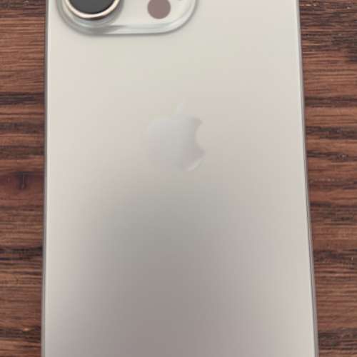 iPhone 16 pro 256gb titanium