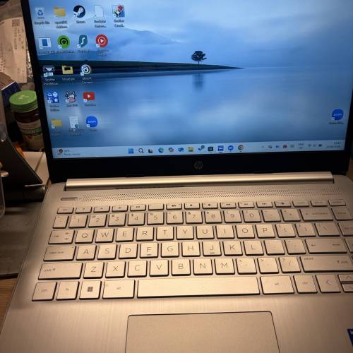 ✨新淨HP Laptop 14 core i5 ✨