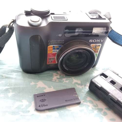 sony dsc-s85 數碼相機（4百萬像素）