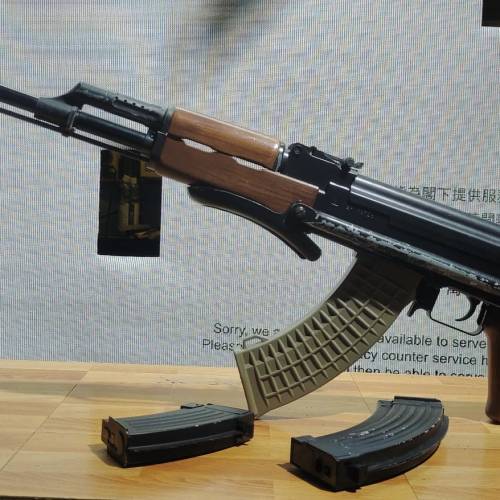 Marui AK47S + 
G3