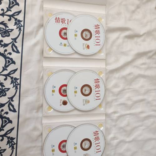 情歌101CD,CD 2有使用花，其它新正只有微微花，錄音吾差，售$120（不郵寄，不順豐，...