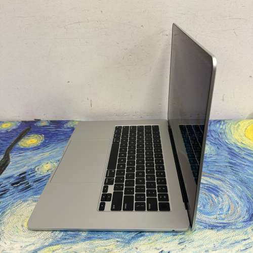 （🤩15寸MacBook M2 Air 🤩 )APPLE  MacBook Air M2 2023 M2 CPU/8GB Ram/256GB SSD...