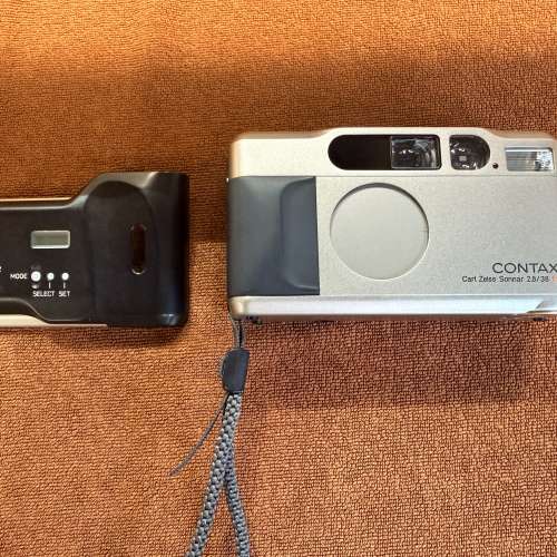 Contax T2 Carl Zeiss sonnar 35mm film camera with data back