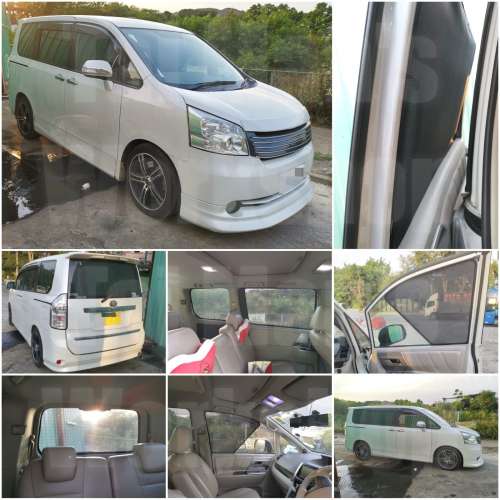Toyota Voxy Noah 全車防曬磁石窗網