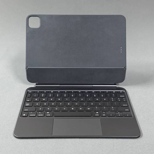 99% 新 原廠正版 Apple Magic Keyboard for M4 / M5 iPad Pro 11-inch