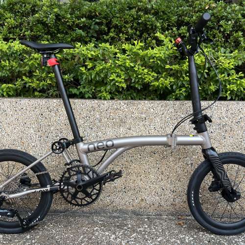 消光鈦色 靚價 2026 新款 JAVA NEO 9速/12速電變 油剎桶軸 16吋349 碳叉鋁合金折叠...
