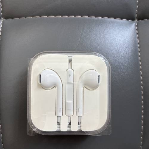 EarPods (3.5毫米耳筒插頭）原裝蘋果