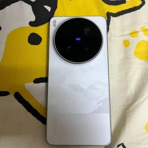 vivox300Ultra 12+256國行