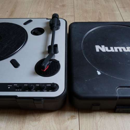 Numark 手提唱機