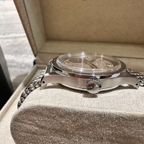 97% New Baltic MR01 Salmon Full Set with 2 Extra Baltic Stainless Steel Bracelet