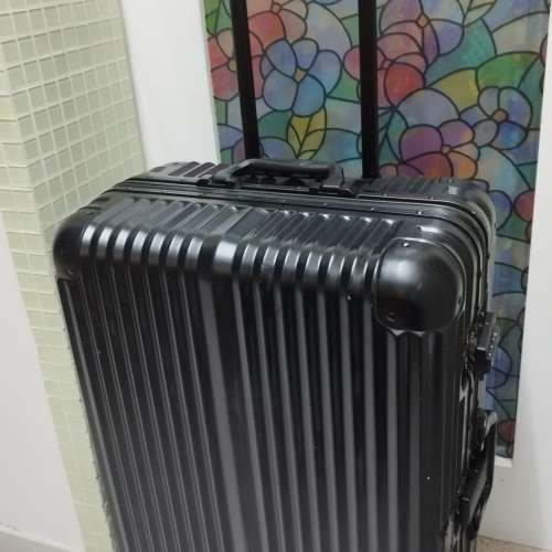 hallmark 26吋黑色旅行行李箱喼all direction travel luggage box