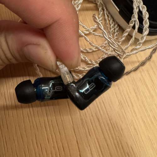 Ultimate Ears (UE) TF10 (Triple.Fi 10 Pro)