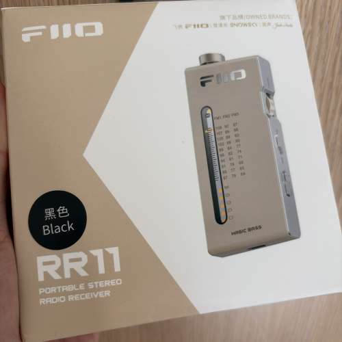 [SELL] 99% NEW FiiO 便攜收音機 RR11 (黑色)