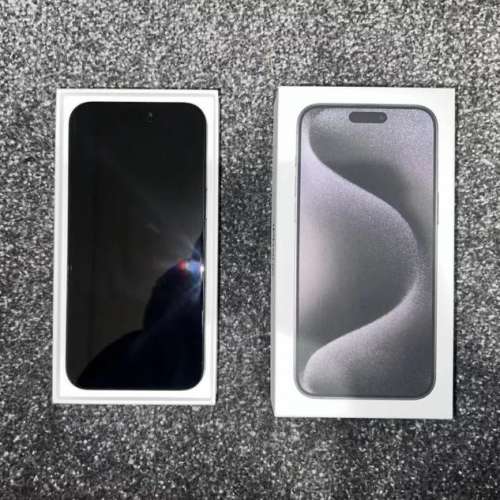 免费赠送 Apple iPhone 15 Pro Max 512GB