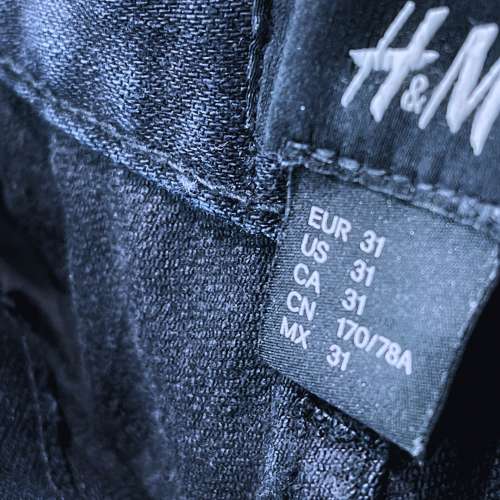 H&M Denim Men's Jeans 34"腰 Modern Straight 男裝 Dark Navy Blue 海軍藍淨色牛仔褲