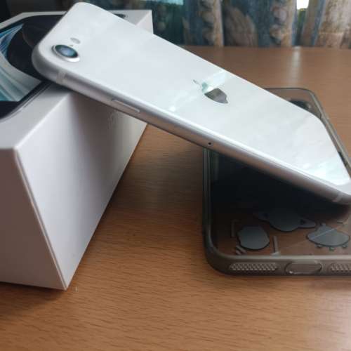 iPhone SE2 2020(第2 代) 128GB 白色 港行 支援 nano SIM + eSIM 雙卡雙待手機