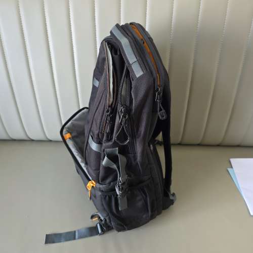 Lowepro Fastpack BP250 AW III