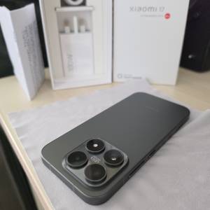 (中環 元朗) Xiaomi 17 (512gb black 2yrs warranty to Sep2028)