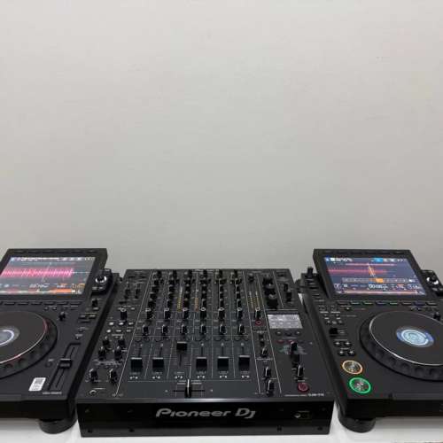 Pioneer DJ DJM-V10 6-channel DJ Mixer